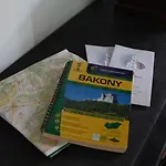Bakonyszentkiralyi Menedek Apartmán