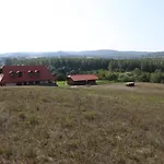 Bakonyszentkiralyi Menedek Apartmán *