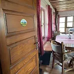 Bakonyszentkiralyi Menedek *