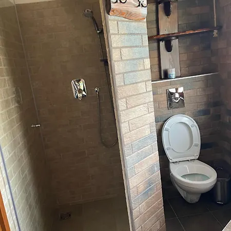 Bakonyszentkiralyi Menedek Daire Bakonyszentkirály