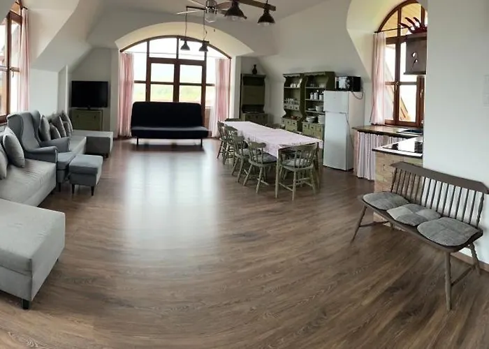 Bakonyszentkiralyi Menedek